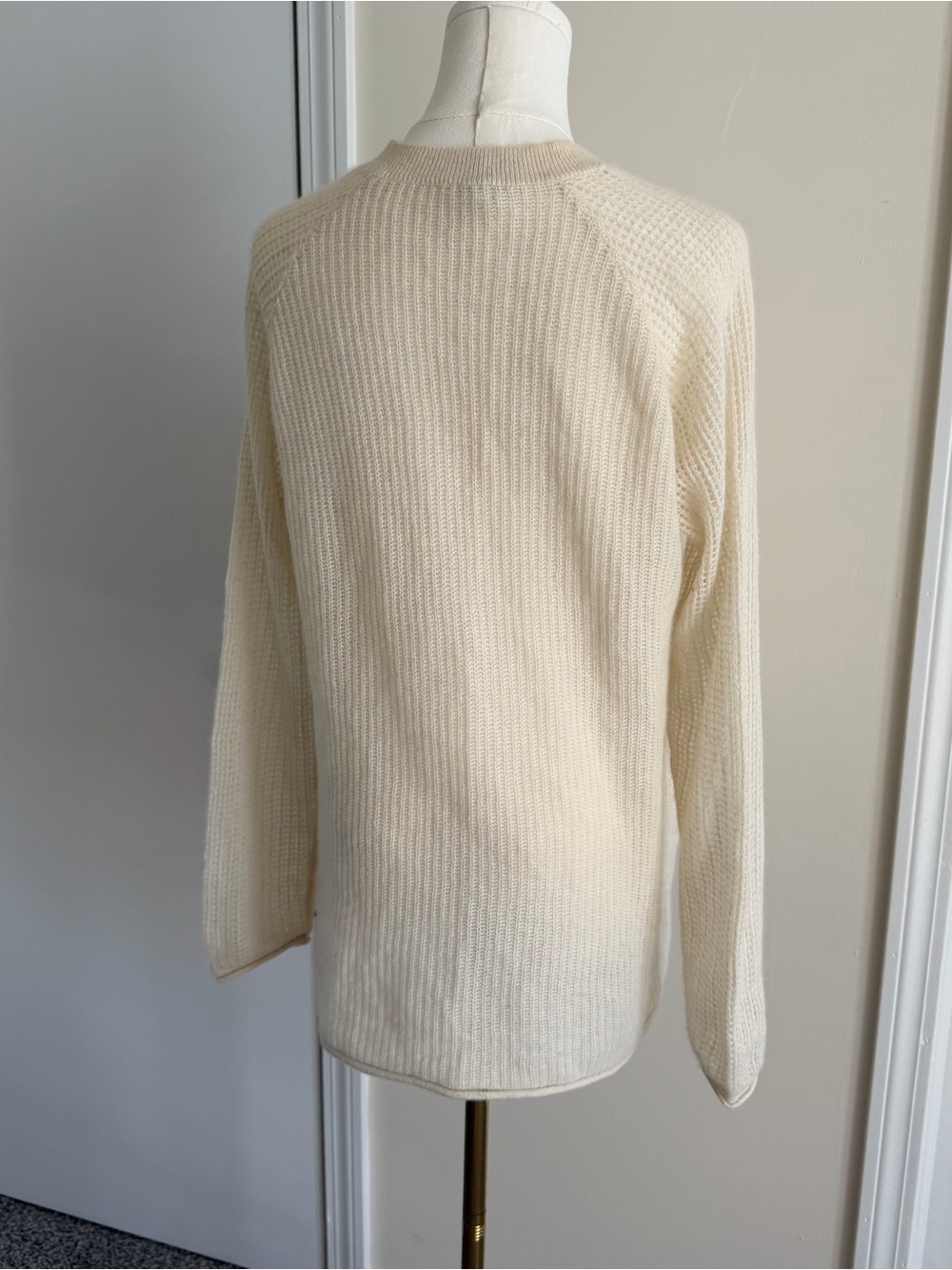 Oats Cashmere by Debra Hayburn Ivory Cream Knit Long Sleeve Crew Neck Sweater - Picture 5 of 6